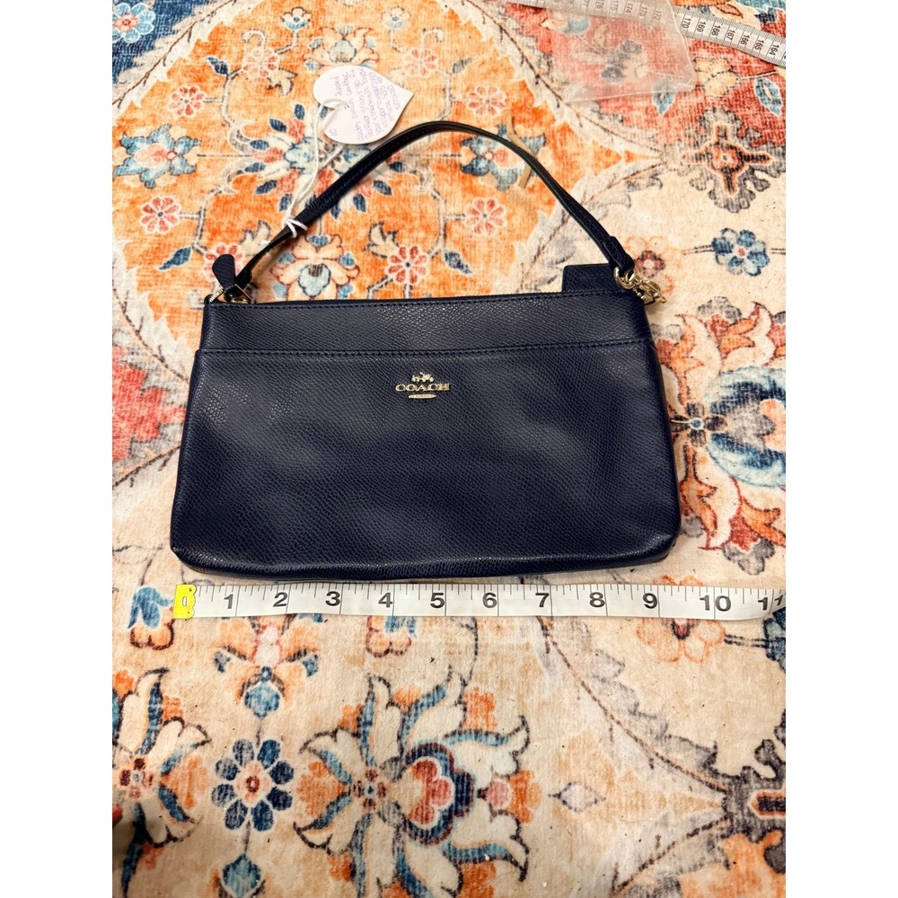 Coach Navy Blue Crossgrain Leather Wristlet Clutch Gold Hardware EUC - Picture 2 of 6